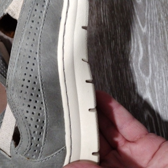 B.O.C. grey perforated material loafers. Size 8.5 - Picture 8 of 11